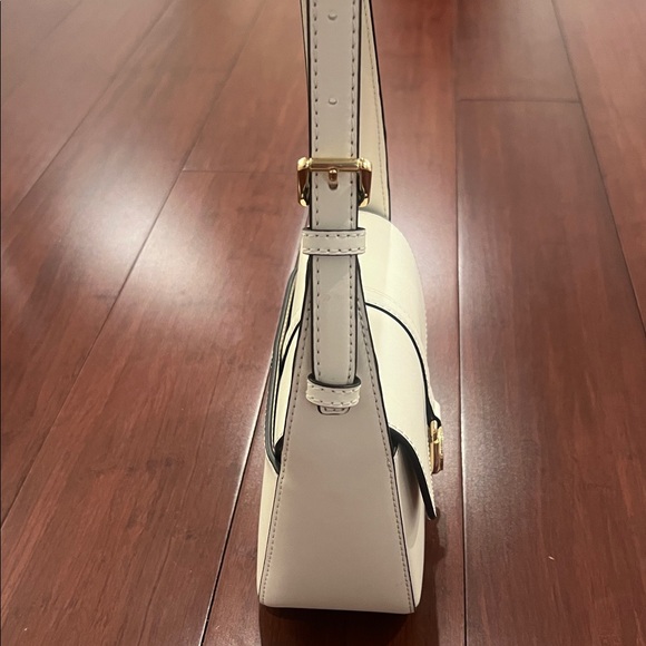 Michael Kors Lyra Small Flap Crossbody - Picture 4 of 8